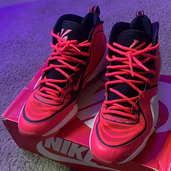 Nike Air Penny V LIL - Picture 2 of 3